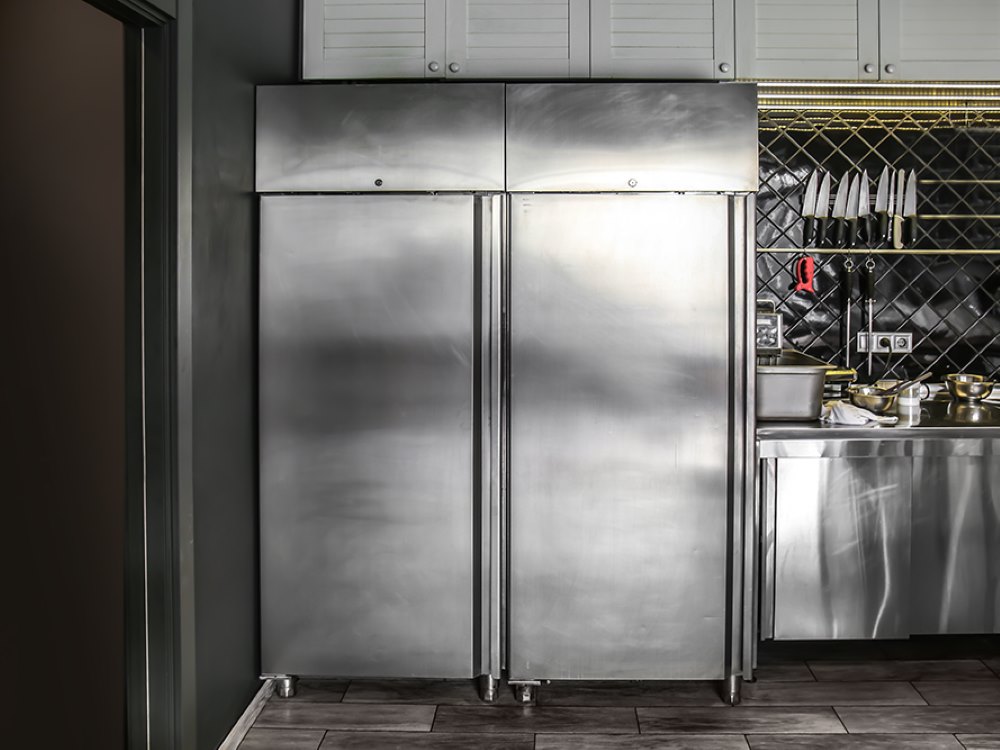 commercial-refrigerator-cleaning