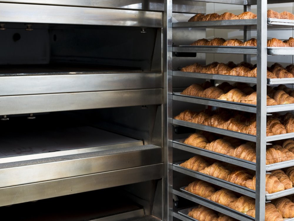 baking-equipment-croissant-bakery-oven